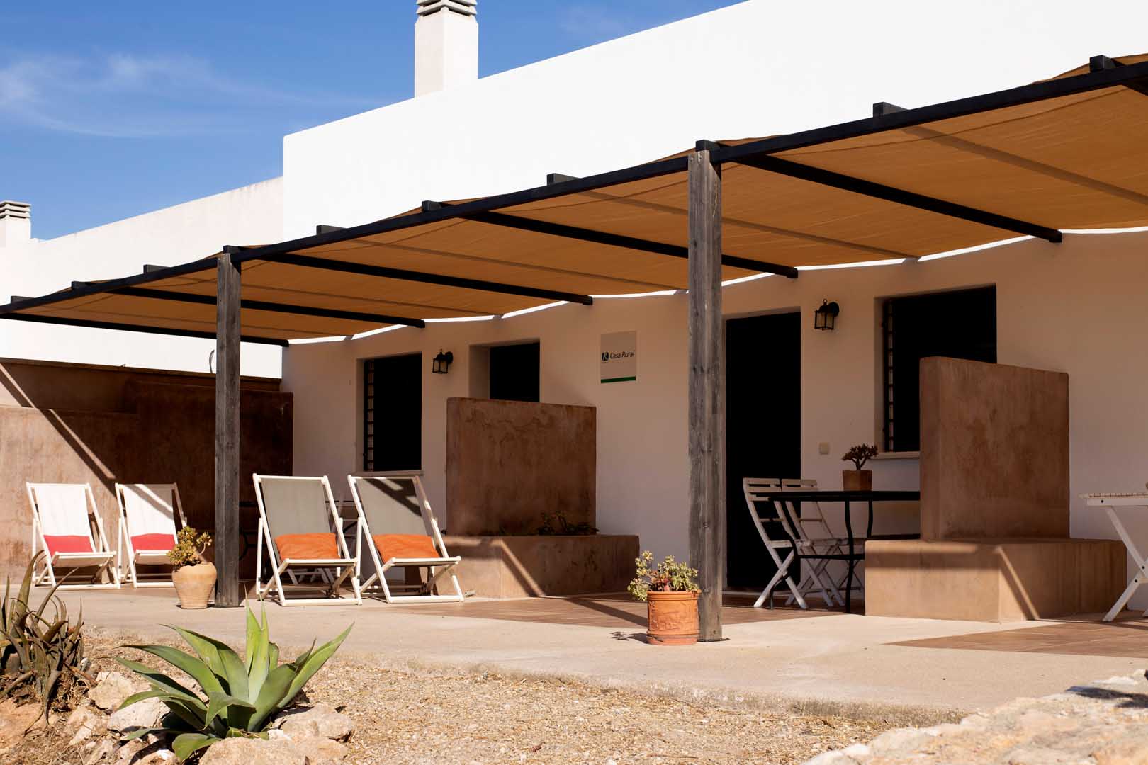 Casa Rural en Cabo de Gata - Casa rual ecológica Cortijo la Tenada terrazas alojamientos
