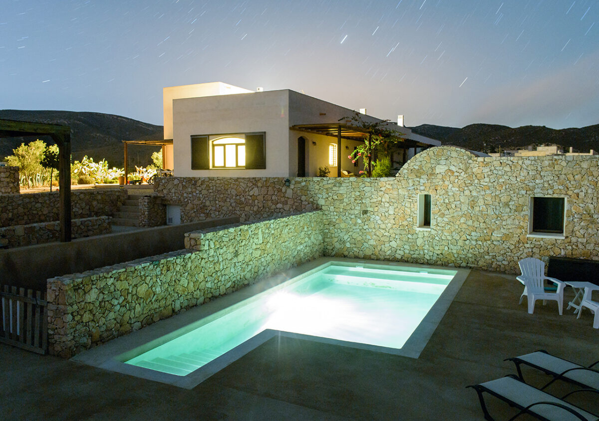 Swimming pool- Casa rual ecológica Cortijo la Tenada